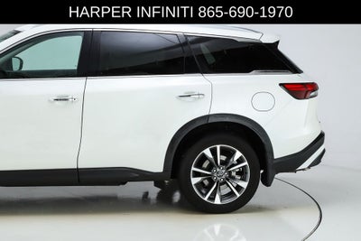 2025 INFINITI QX60 LUXE