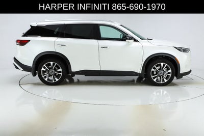 2025 INFINITI QX60 LUXE