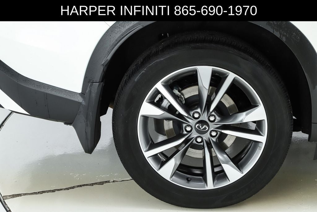 2025 INFINITI QX60 LUXE