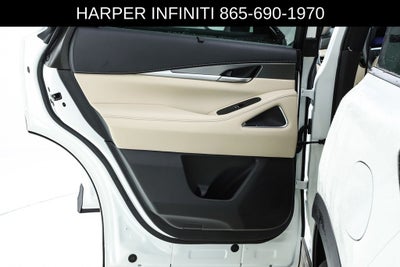 2025 INFINITI QX60 LUXE