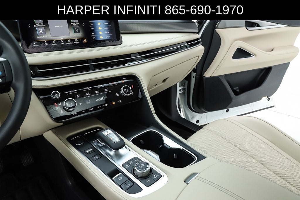 2025 INFINITI QX60 LUXE