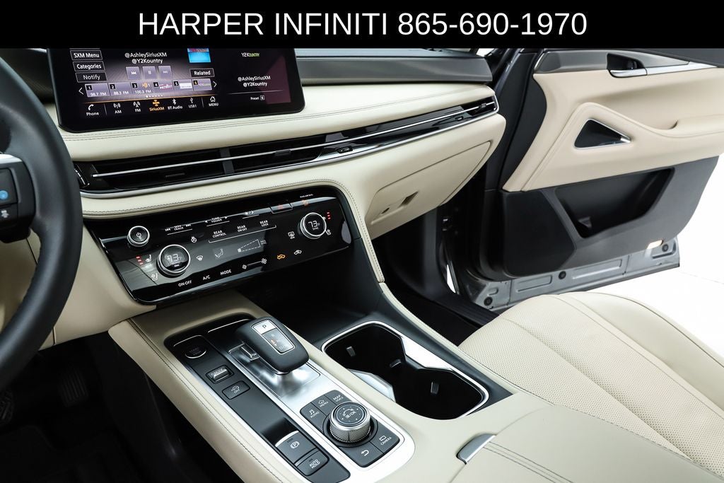 2025 INFINITI QX60 LUXE