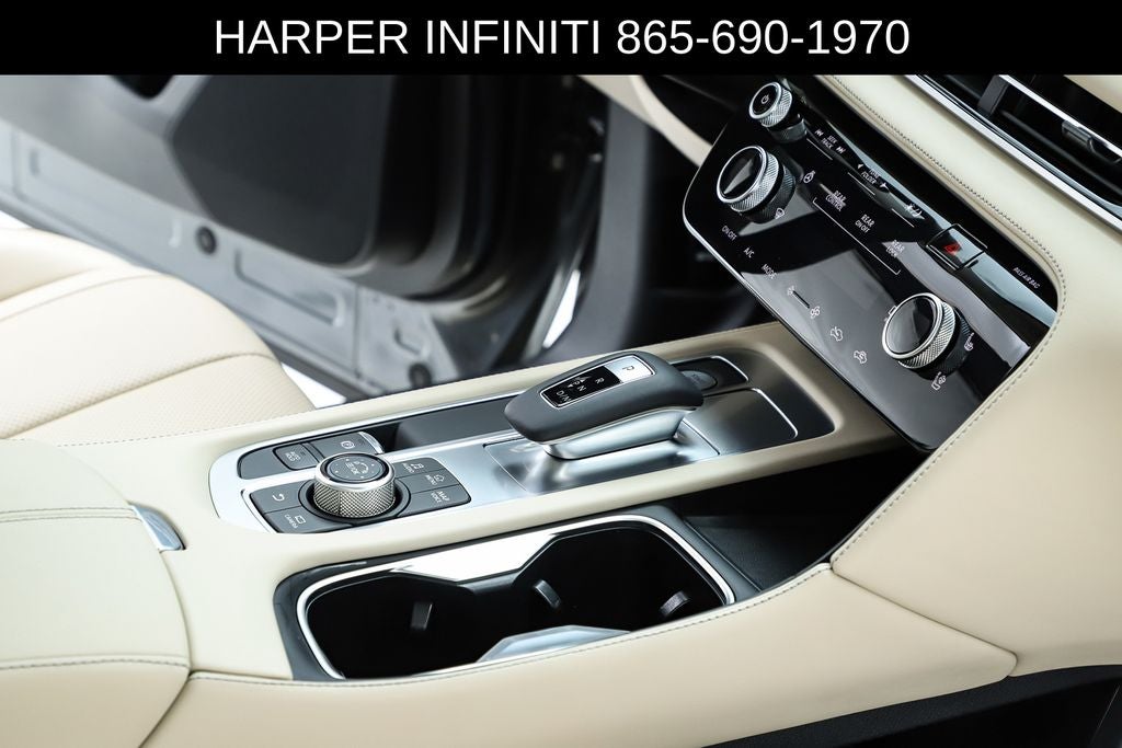 2025 INFINITI QX60 LUXE