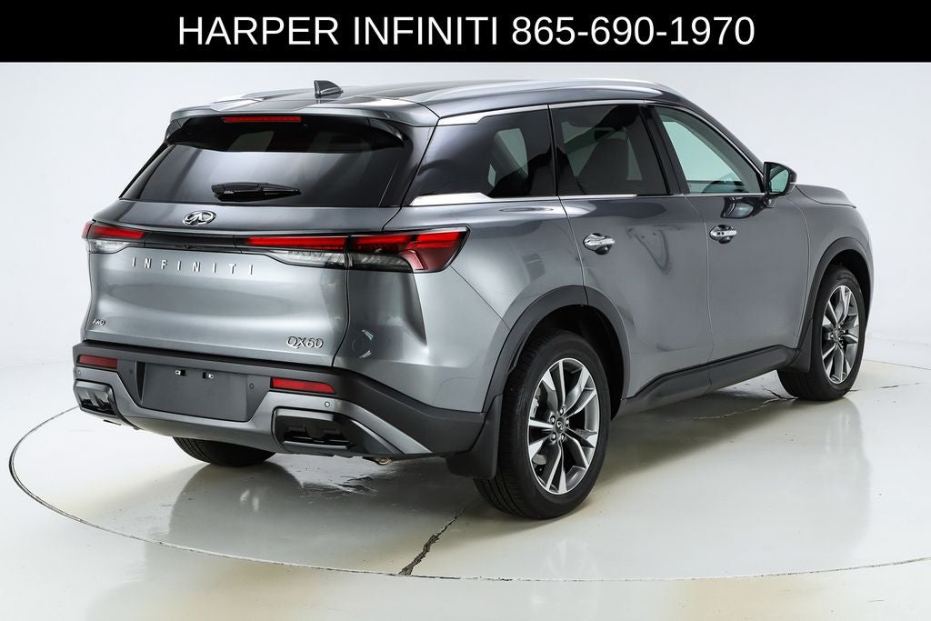 2025 INFINITI QX60 LUXE