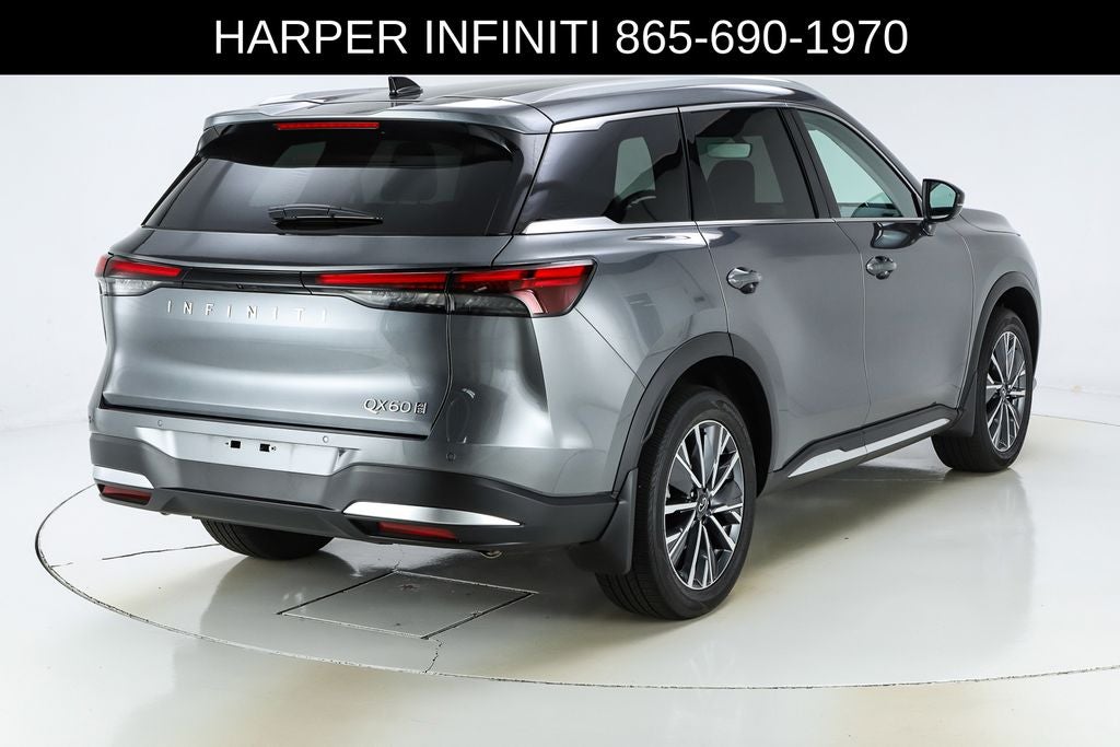 2026 INFINITI QX60 LUXE