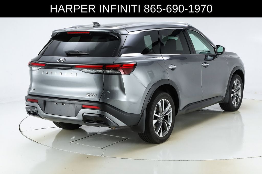 2025 INFINITI QX60 LUXE