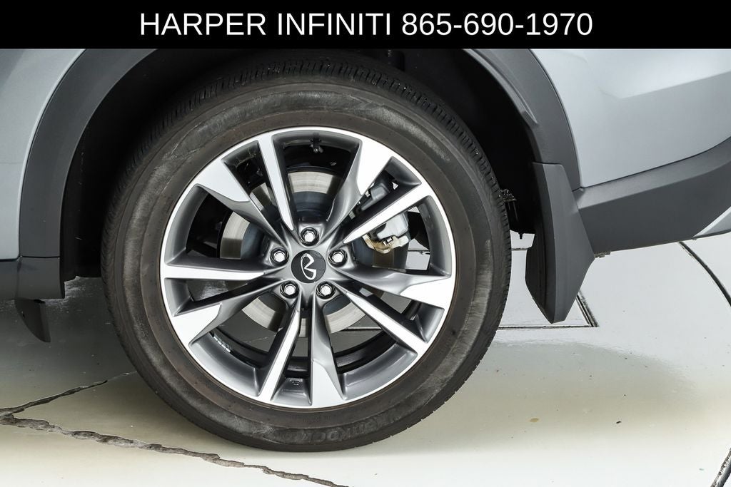 2025 INFINITI QX60 LUXE