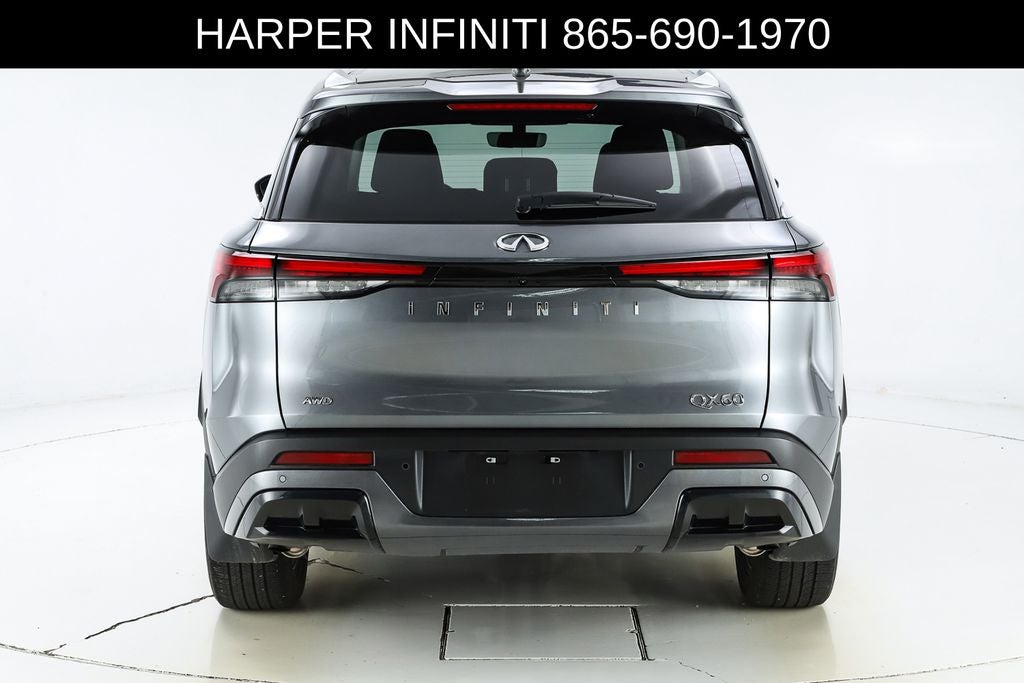 2025 INFINITI QX60 LUXE