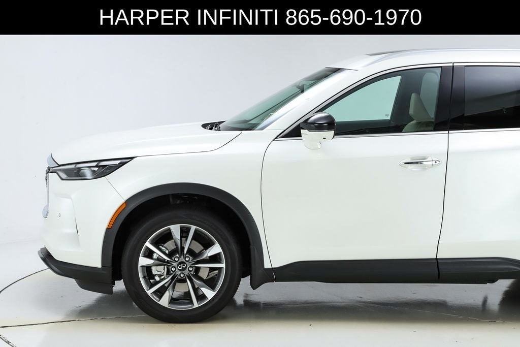 2025 INFINITI QX60 LUXE