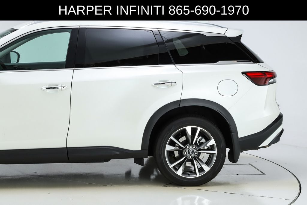 2025 INFINITI QX60 LUXE