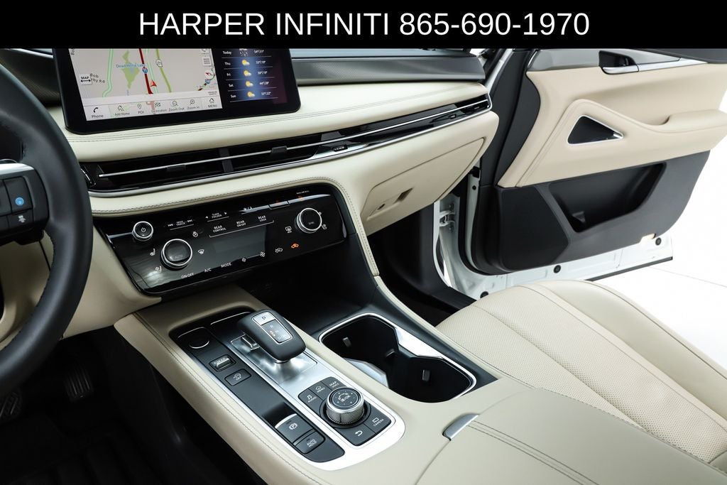 2025 INFINITI QX60 LUXE