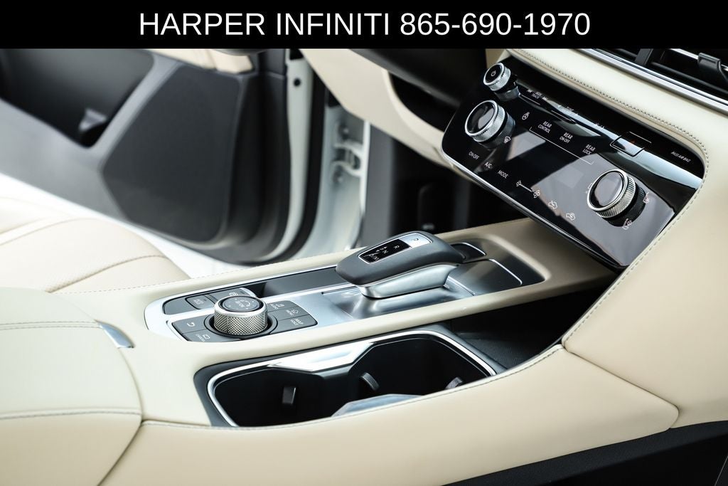 2025 INFINITI QX60 LUXE