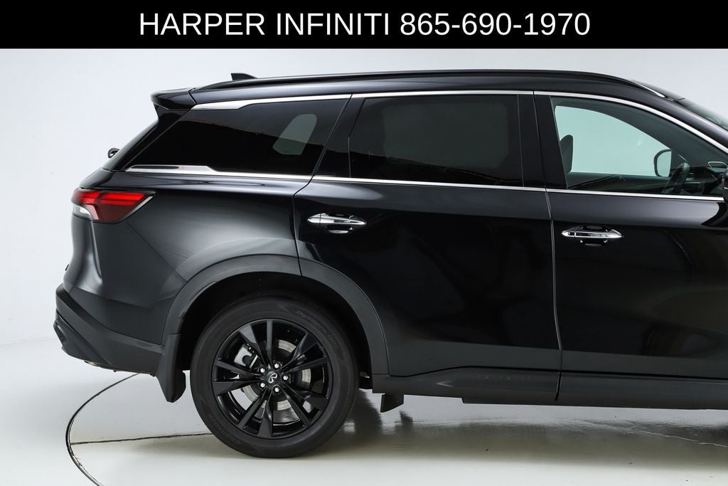 2025 INFINITI QX60 LUXE