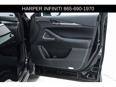 2025 INFINITI QX60 LUXE