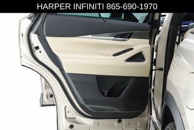 2025 INFINITI QX60 LUXE