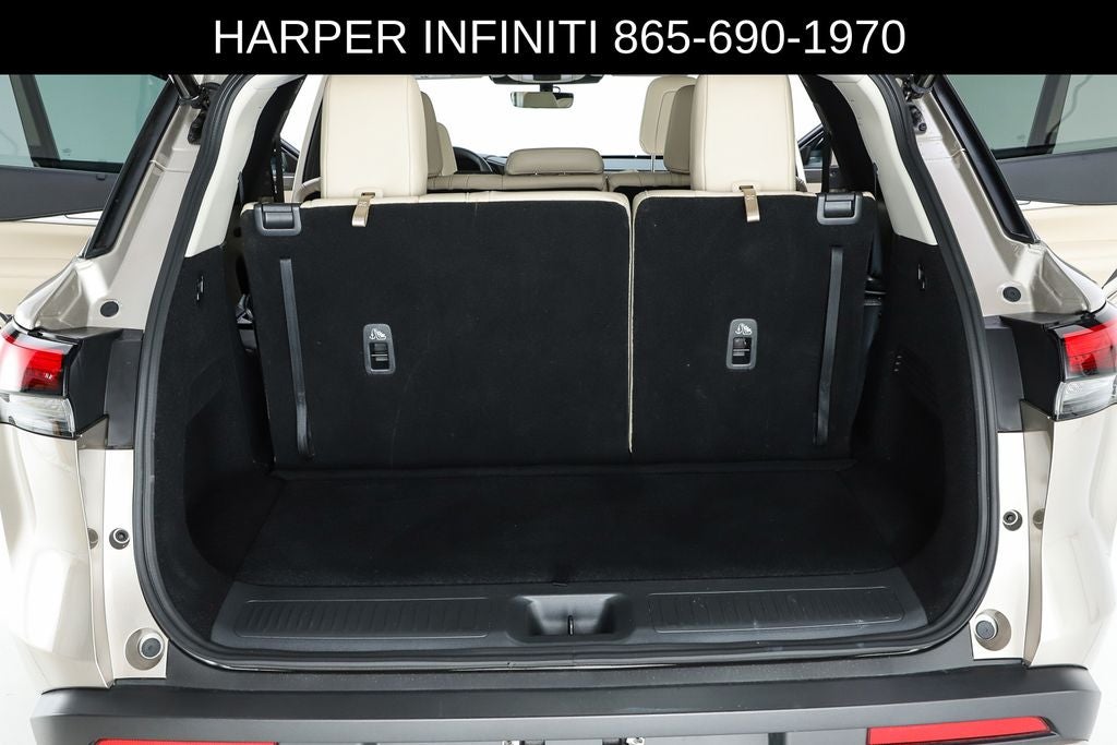 2025 INFINITI QX60 LUXE