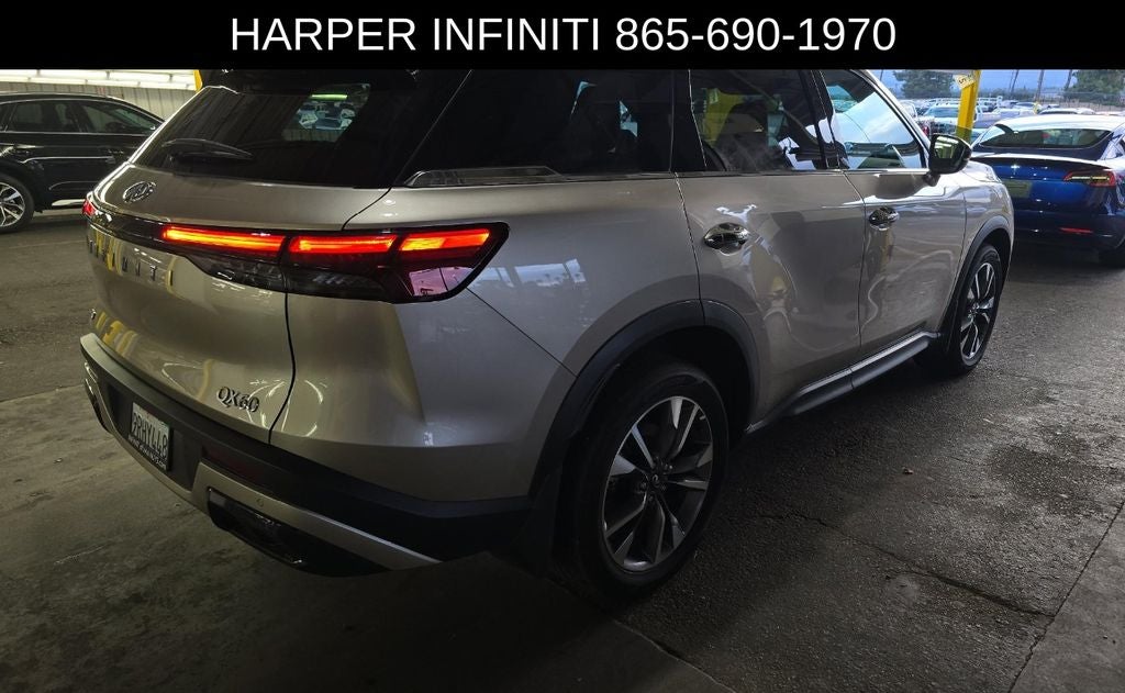 2025 INFINITI QX60 LUXE