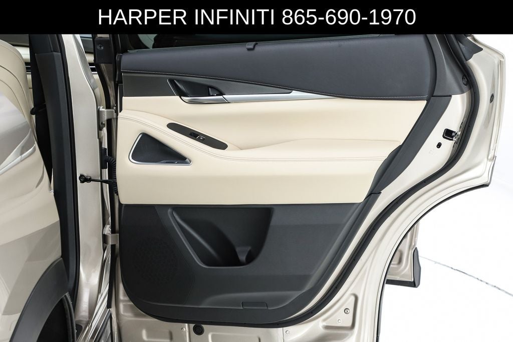 2025 INFINITI QX60 LUXE