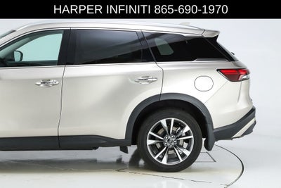 2025 INFINITI QX60 LUXE