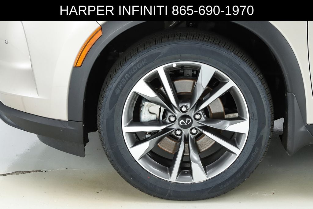 2025 INFINITI QX60 LUXE