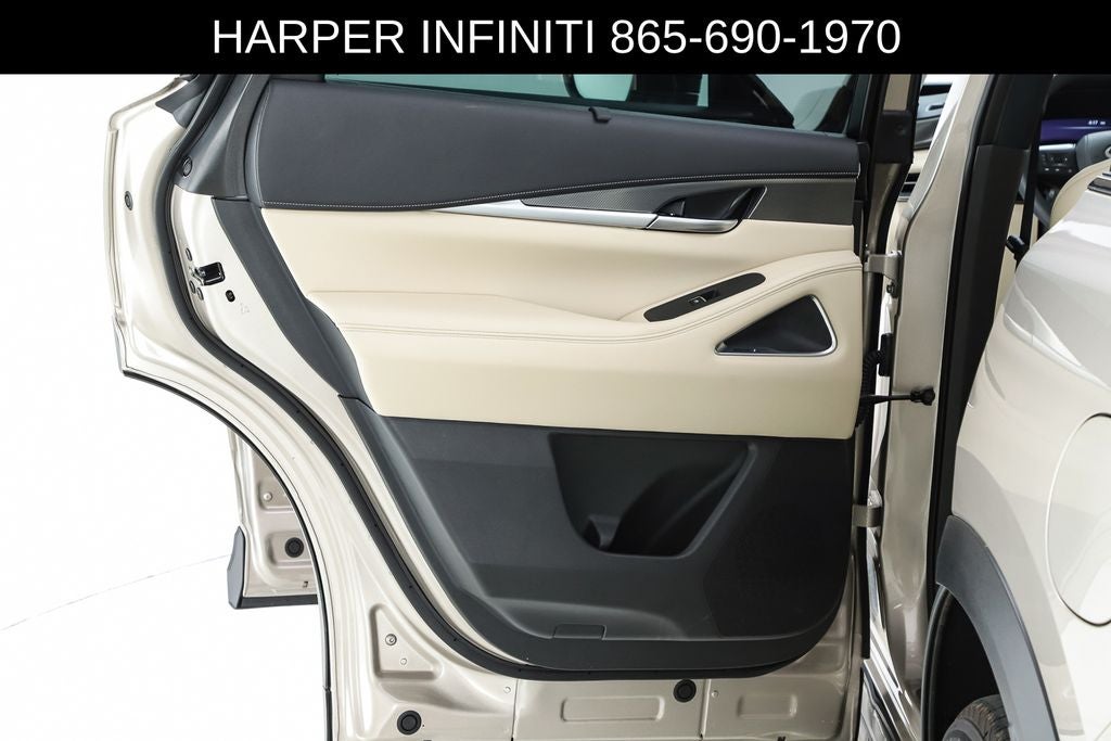 2025 INFINITI QX60 LUXE