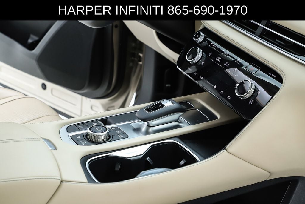 2025 INFINITI QX60 LUXE