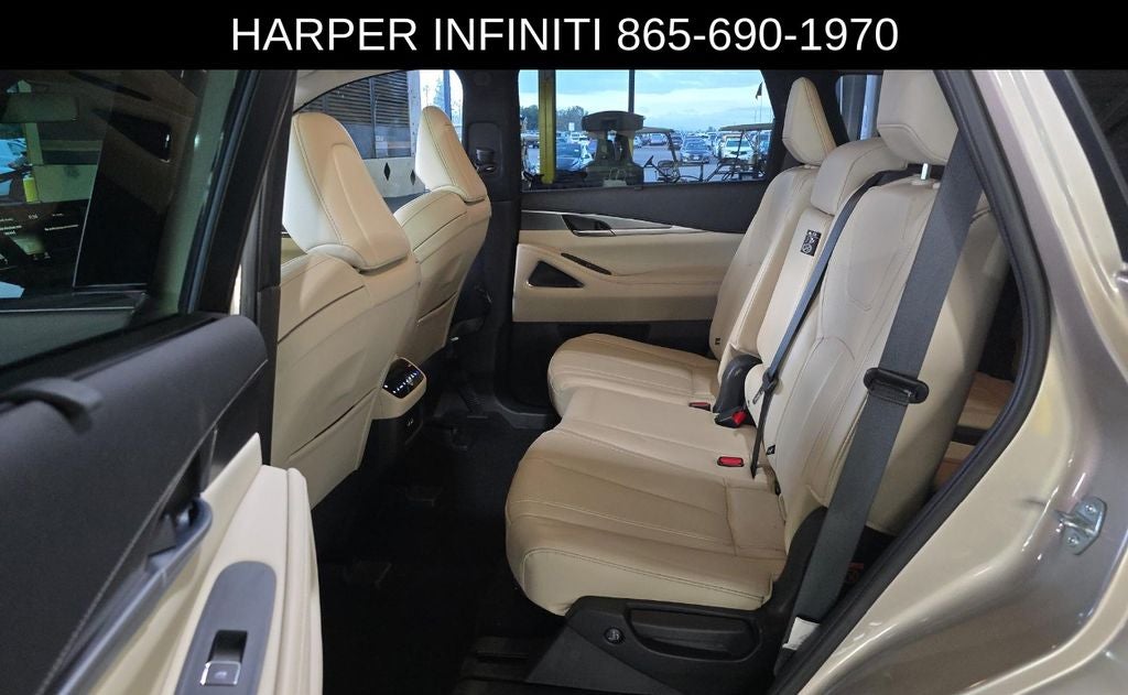 2025 INFINITI QX60 LUXE