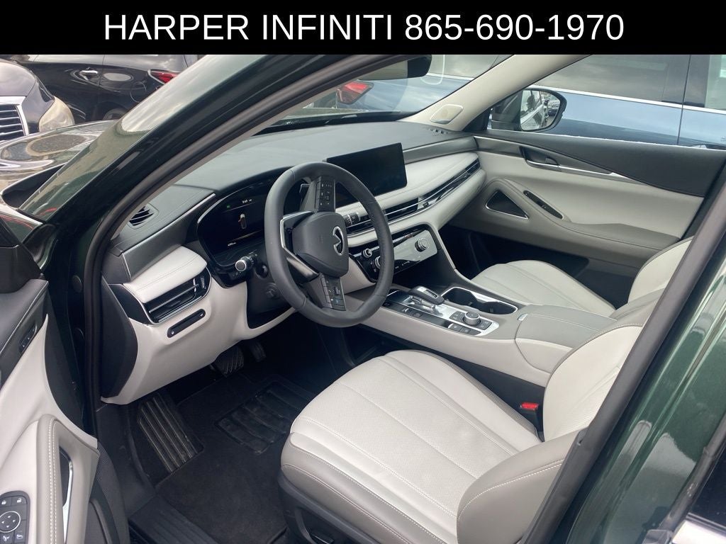 2026 INFINITI QX60 LUXE