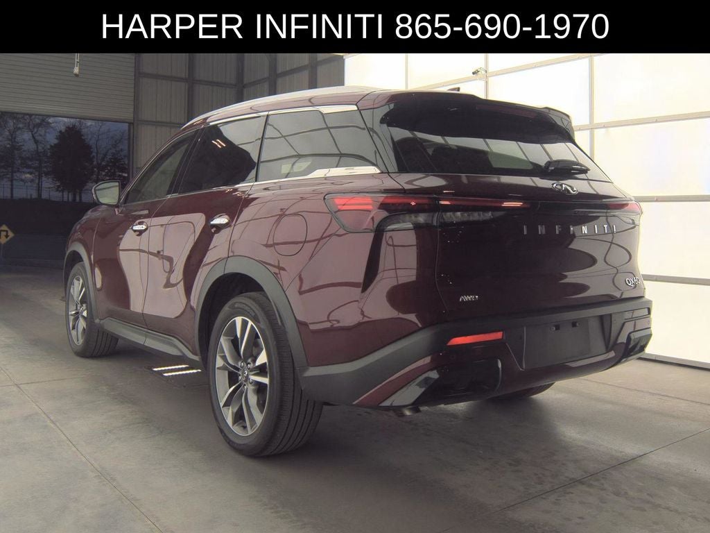 2025 INFINITI QX60 LUXE