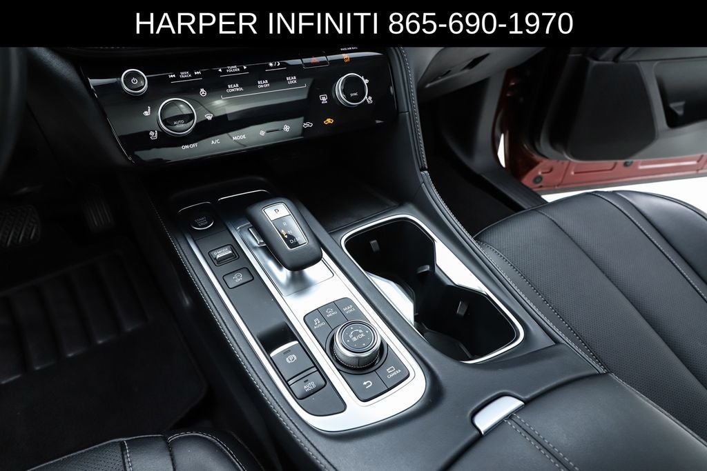 2025 INFINITI QX60 LUXE