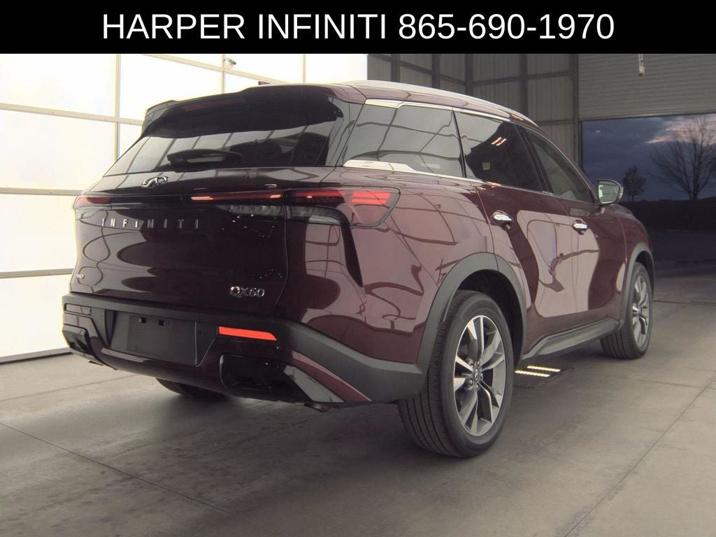 2025 INFINITI QX60 LUXE
