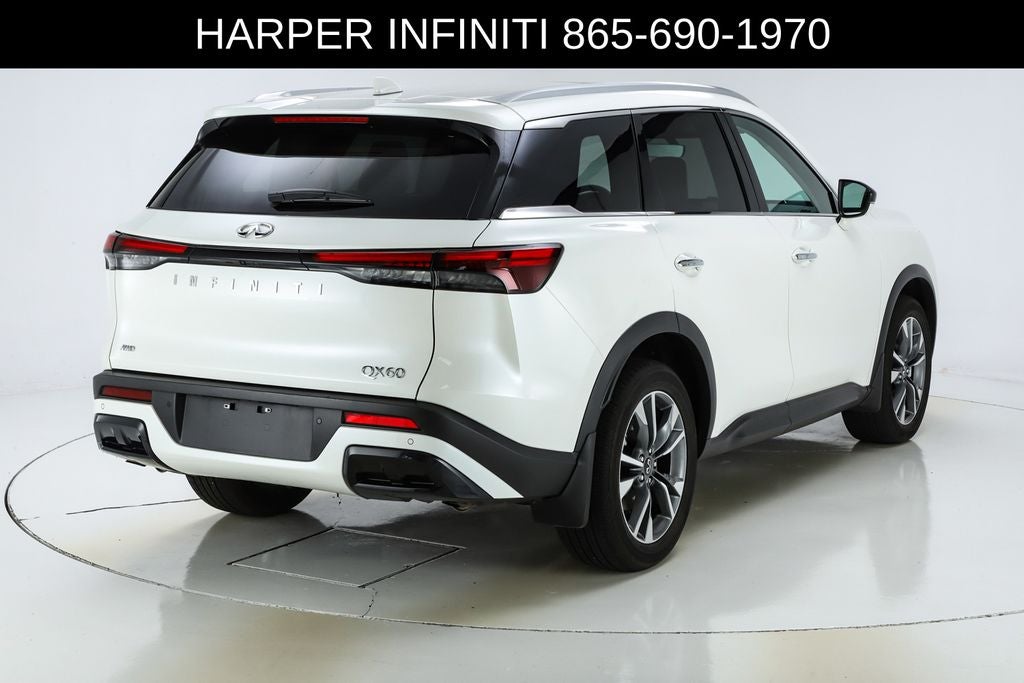 2025 INFINITI QX60 LUXE