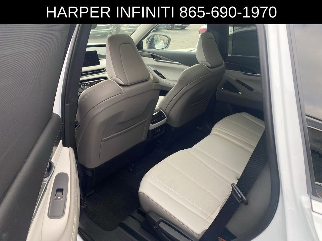 2026 INFINITI QX60 LUXE