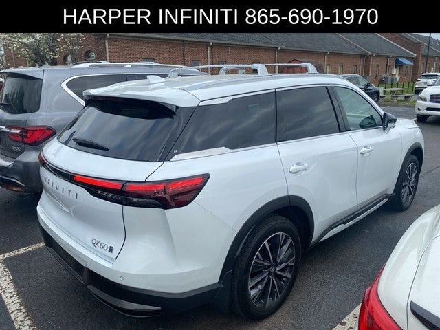 2026 INFINITI QX60 LUXE
