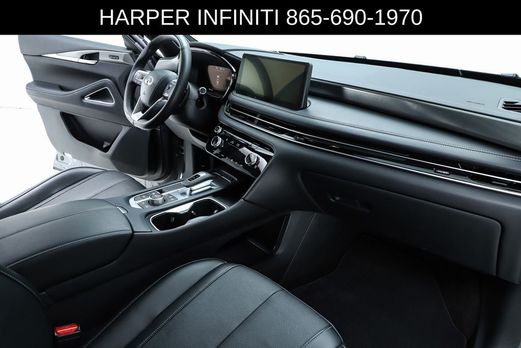 2025 INFINITI QX60 LUXE