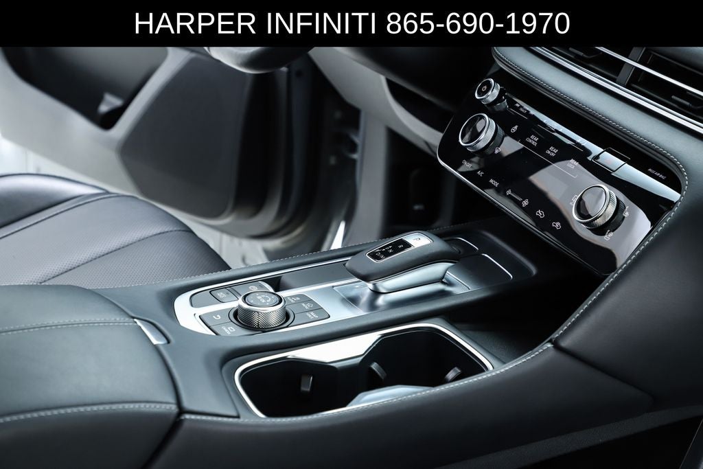 2025 INFINITI QX60 LUXE