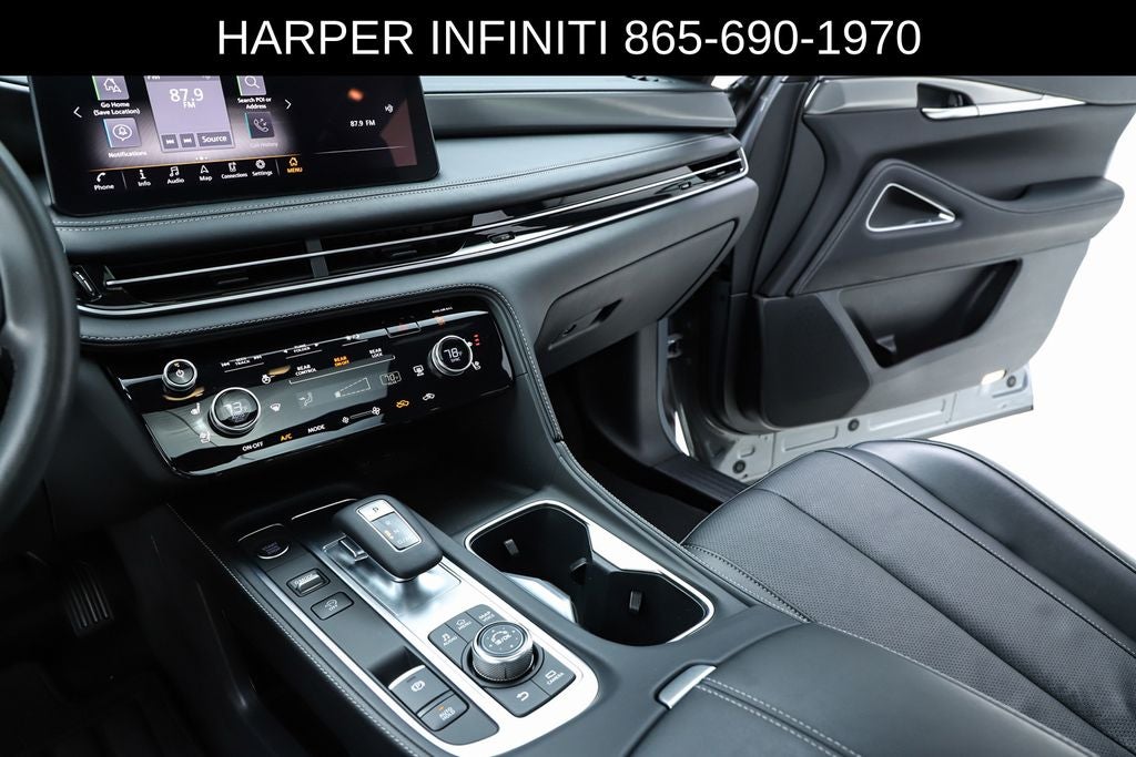 2025 INFINITI QX60 LUXE