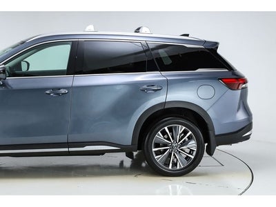 2026 INFINITI QX60 LUXE