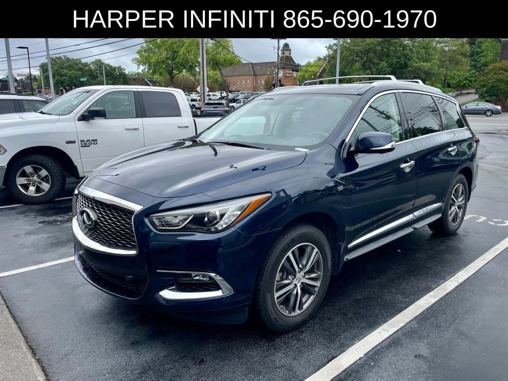 2017 INFINITI QX60 Base