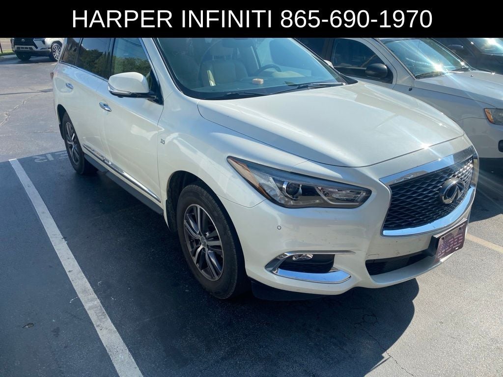 2017 INFINITI QX60 Base