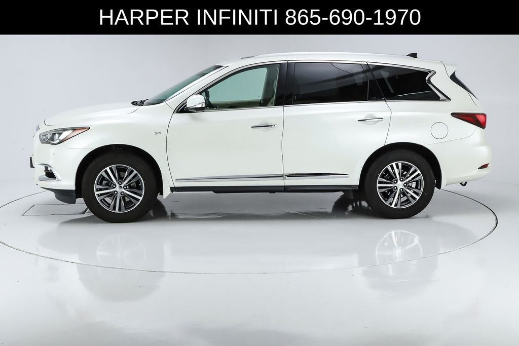 2017 INFINITI QX60 Base