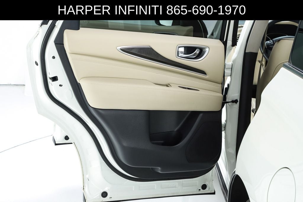 2017 INFINITI QX60 Base