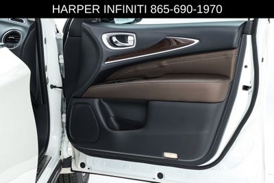 2019 INFINITI QX60 LUXE