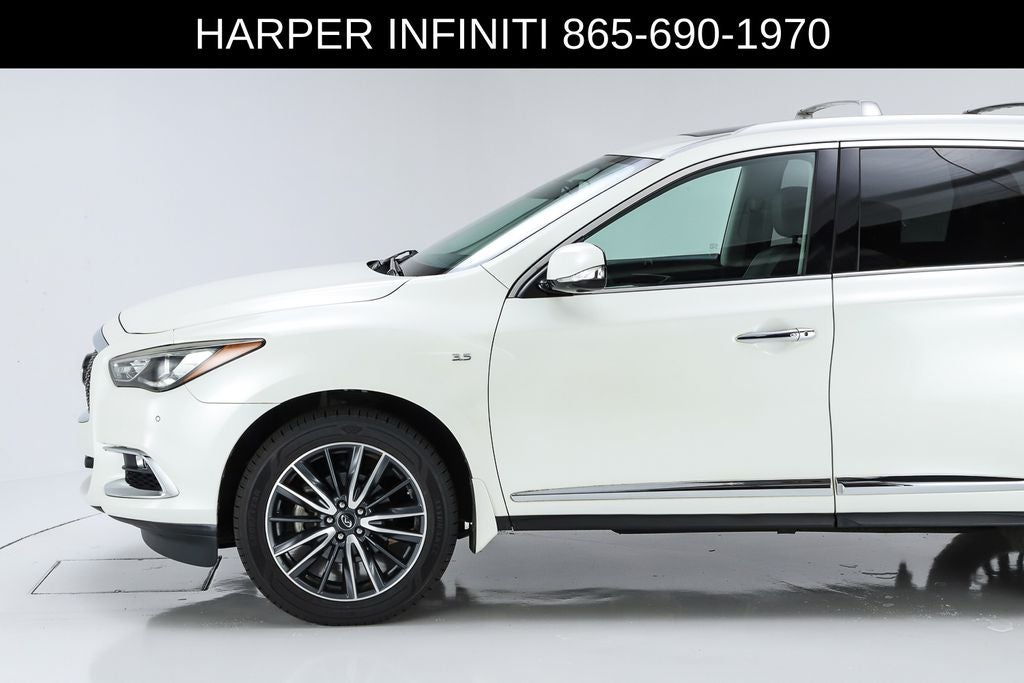 2019 INFINITI QX60 LUXE
