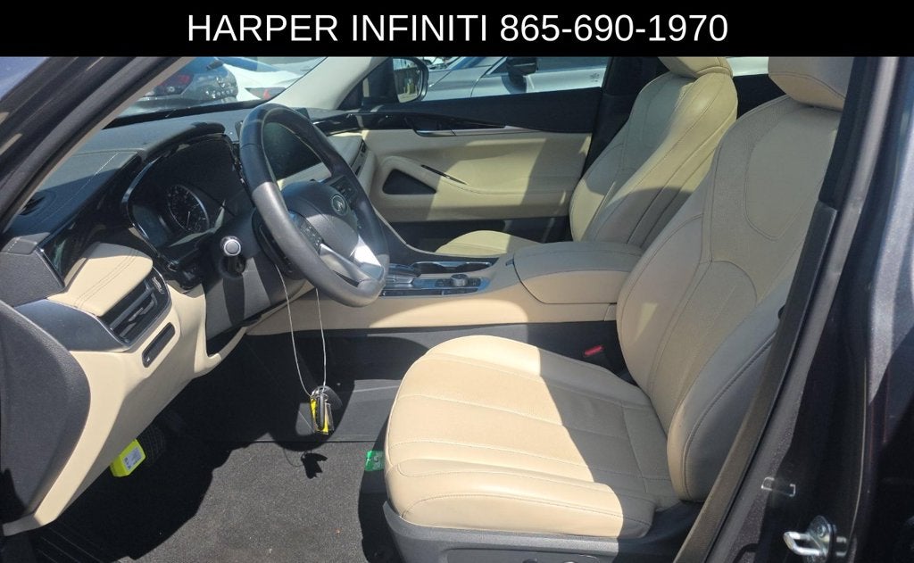 2023 INFINITI QX60 PURE