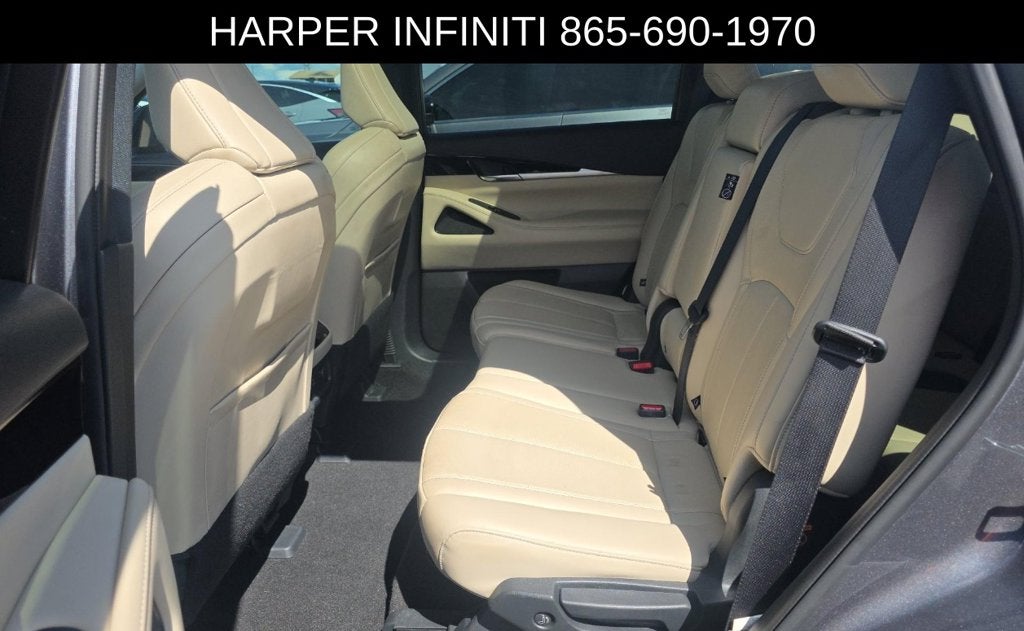 2023 INFINITI QX60 PURE
