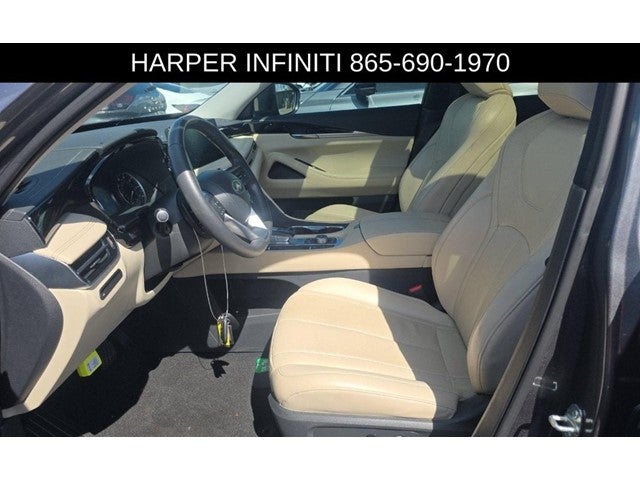 2023 INFINITI QX60 PURE