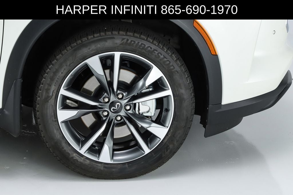 2024 INFINITI QX60 LUXE
