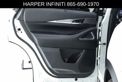 2024 INFINITI QX60 LUXE