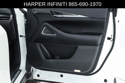 2024 INFINITI QX60 LUXE